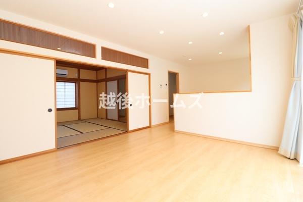 新潟市東区向陽３丁目の中古一戸建て