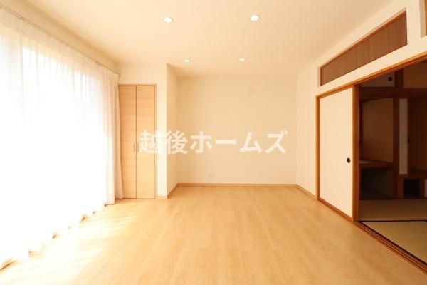 新潟市東区向陽３丁目の中古一戸建て
