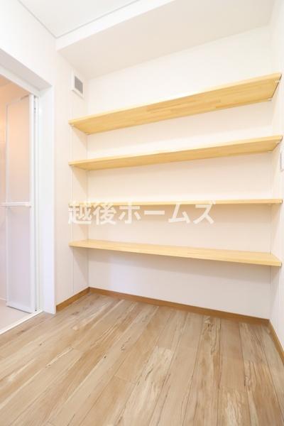新潟市西区浦山４丁目の中古一戸建て