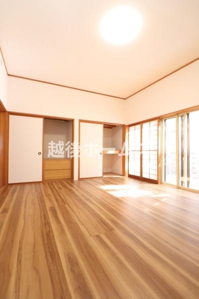 新潟市西区浦山４丁目の中古一戸建て
