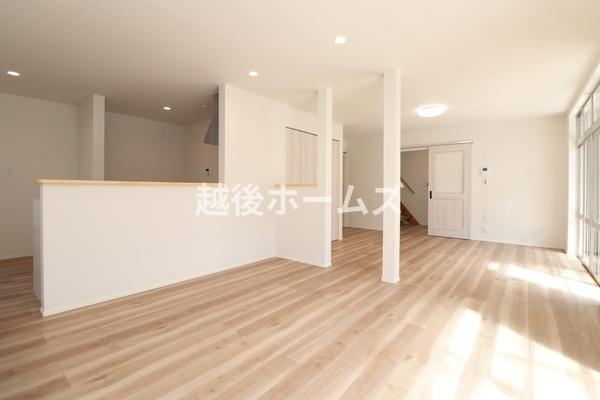 燕市新生町の中古一戸建て