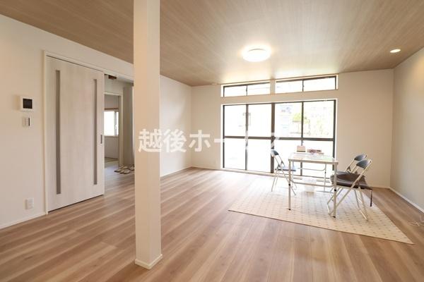 加茂市高須町２丁目の中古一戸建て