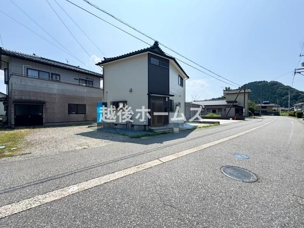 村上市杉原の中古一戸建て