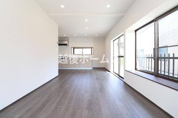 村上市杉原の中古一戸建て