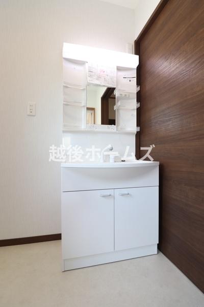 長岡市希望が丘４丁目の中古一戸建て