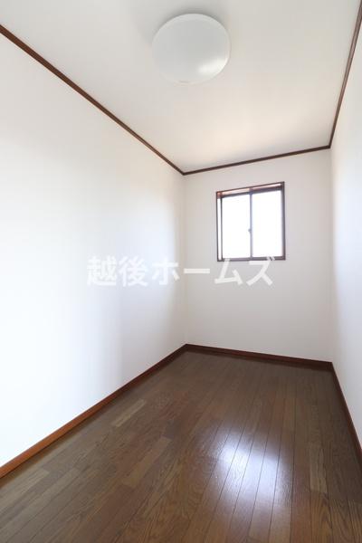 長岡市希望が丘４丁目の中古一戸建て