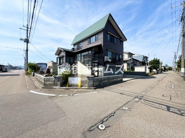 長岡市希望が丘４丁目の中古一戸建て