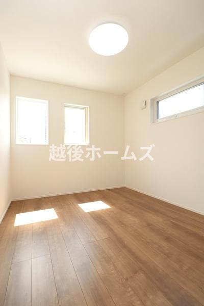 Ｂ棟　秋葉区北上１丁目　テイラーハウス