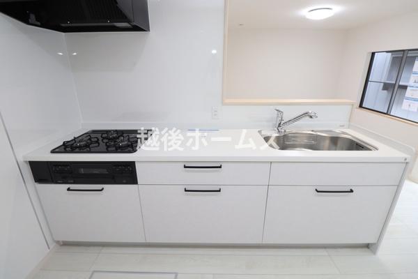 新潟市東区紫竹7丁目の中古一戸建て(キッチン)