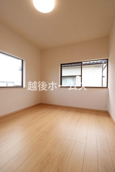 新潟市東区津島屋3丁目の中古一戸建て(洋室)