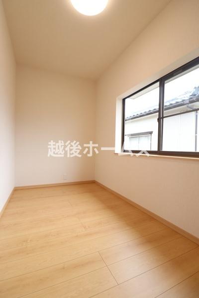 新潟市東区津島屋3丁目の中古一戸建て(洋室)