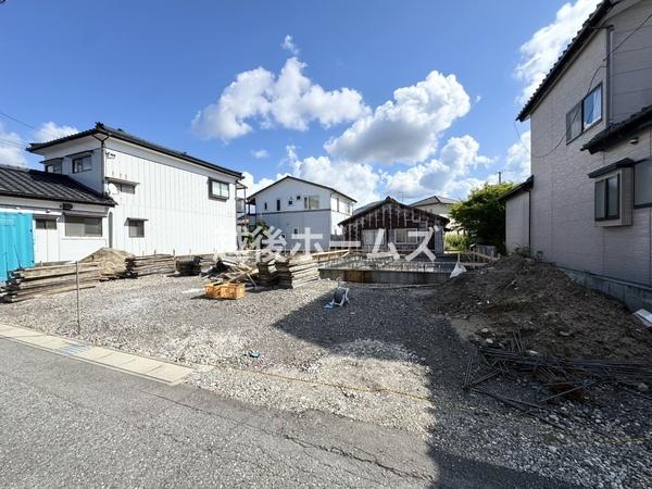 ２号棟　新発田市本町４丁目　第５　クレイドルガーデン