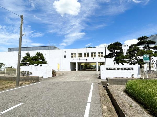 新潟市西蒲区漆山の土地(新潟市立漆山小学校)