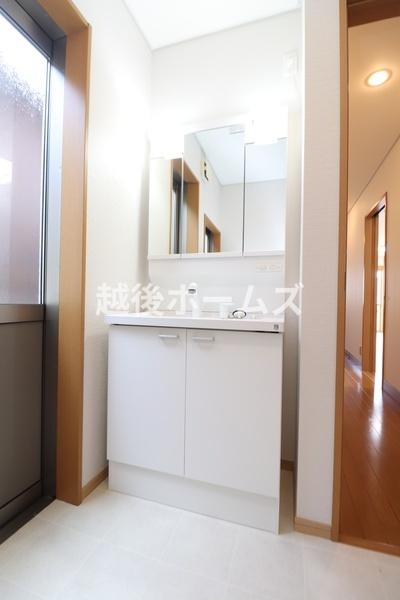 五泉市大川前の中古一戸建て