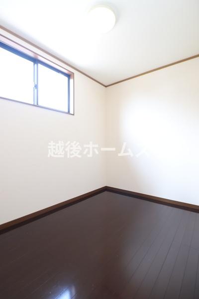 新発田市新富町１丁目の中古一戸建て