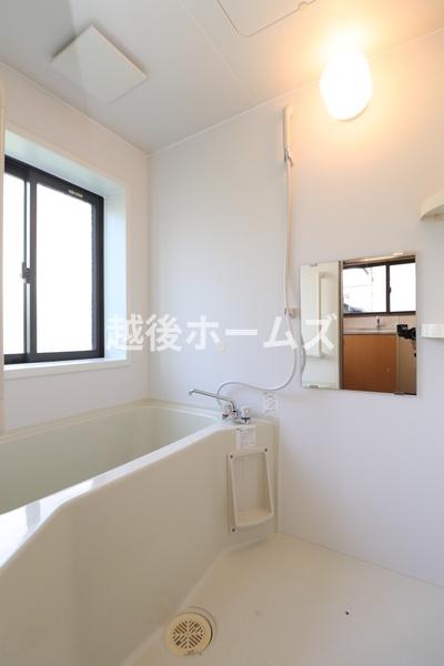 新発田市新富町１丁目の中古一戸建て