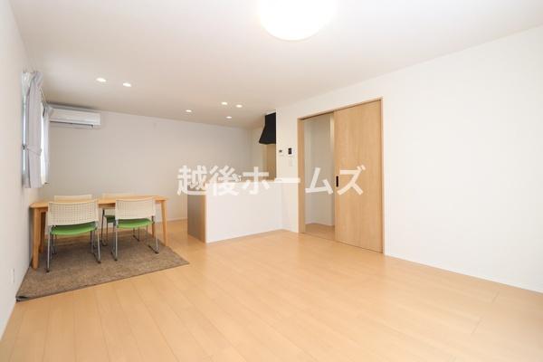 新築戸建　新発田市西園町１丁目