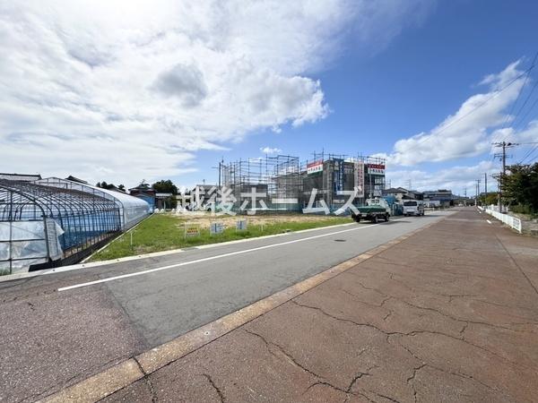 ２号棟　燕市吉田西太田　いろどりアイタウン