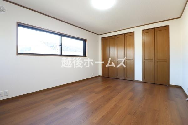 新潟市中央区天神尾２丁目の中古一戸建て