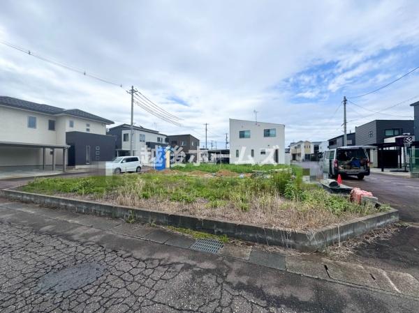建築条件付　三条市曲渕３丁目　グラファーレ