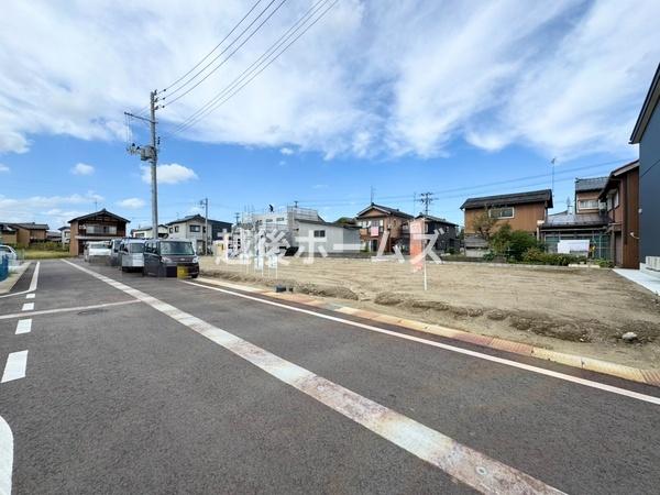 ３号棟　見附市本町１丁目　いろどりアイタウン