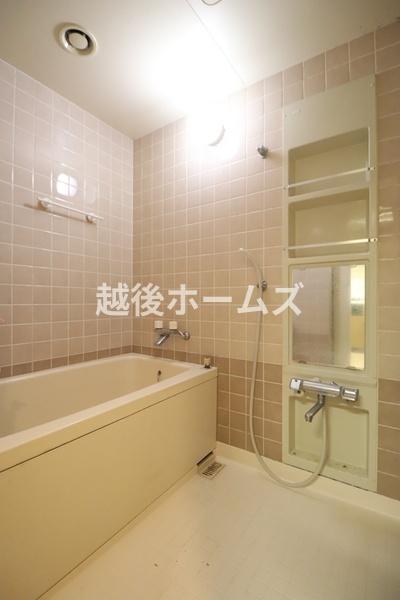 ダイアパレスロイヤルシティ東幸町東棟　９階