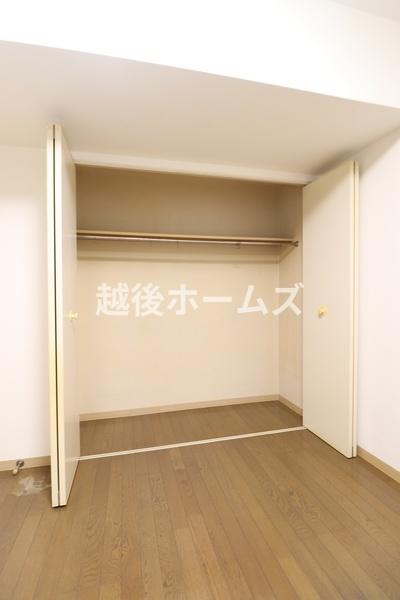 ダイアパレスロイヤルシティ東幸町東棟　９階