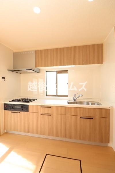 新潟市西区鳥原の中古一戸建て