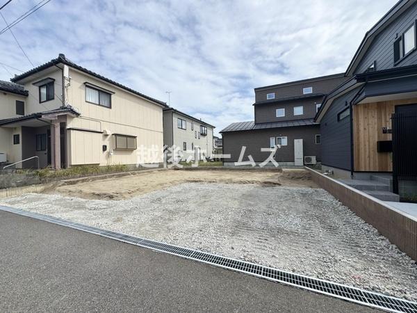 新築戸建　東区新石山５丁目　第１　リーブルガーデン
