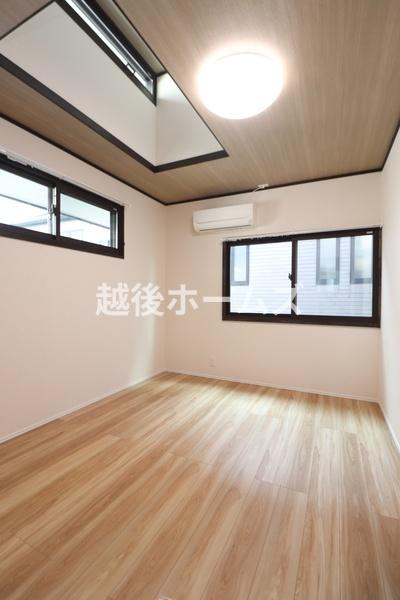 新潟市東区中野山２丁目の中古一戸建て