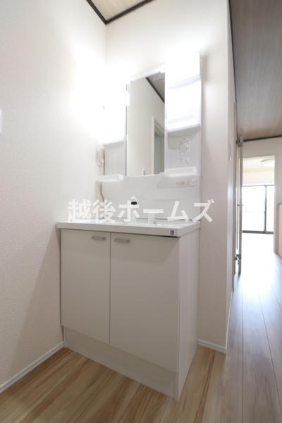 新潟市東区中野山２丁目の中古一戸建て