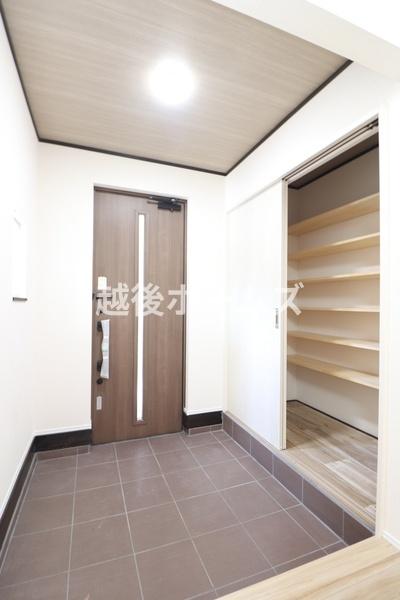 新潟市東区中野山２丁目の中古一戸建て