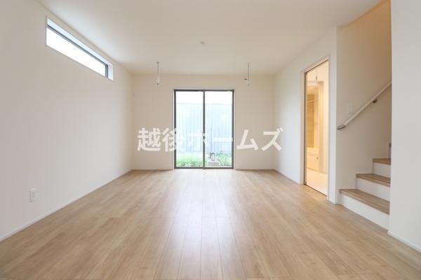 新築戸建　中央区沼垂東２丁目　グラファーレ