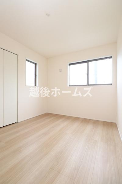 新築戸建　中央区沼垂東２丁目　グラファーレ