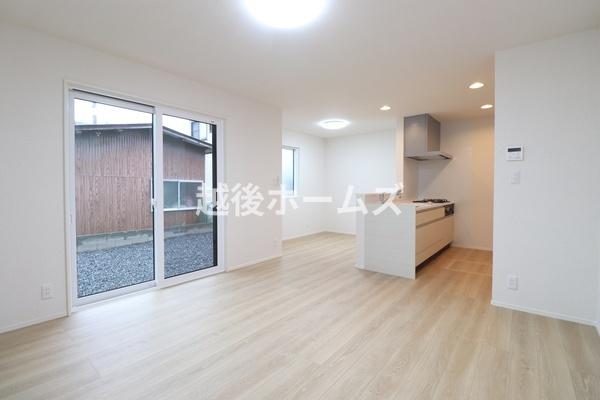 中古戸建　新発田市豊町３丁目　リセットハウス