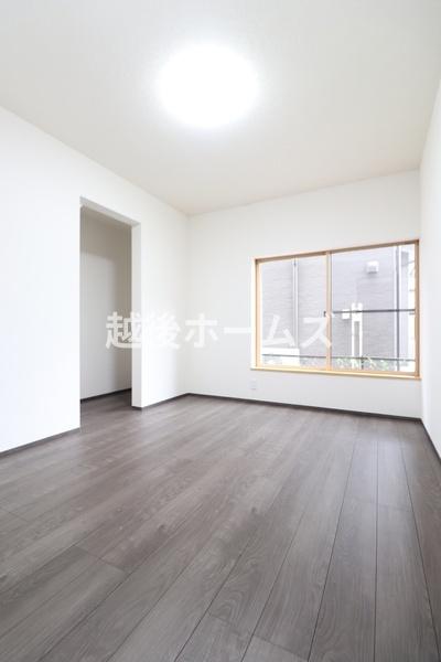 五泉市石倉の中古一戸建て