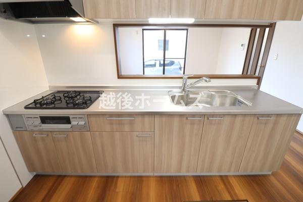 加茂市大郷町２丁目の中古一戸建て