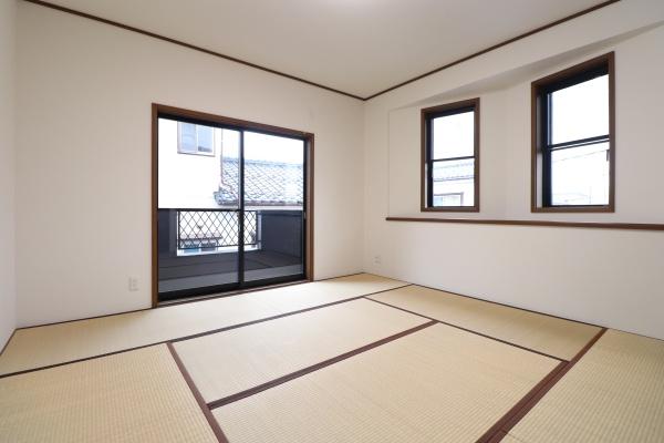 新潟市東区白銀１丁目の中古一戸建て