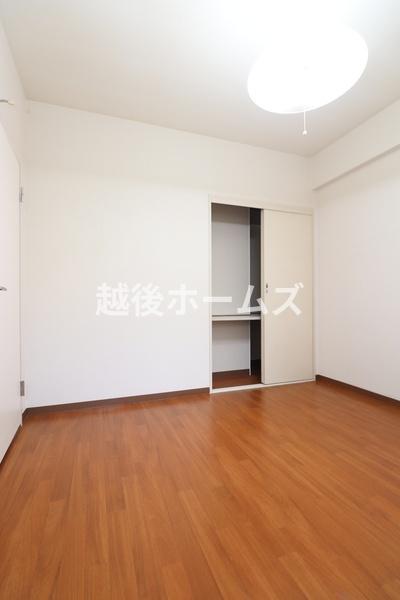 ダイアパレス女池上山