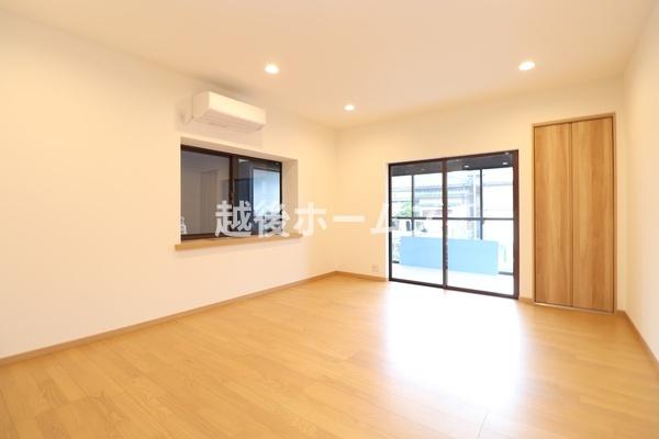 新潟市西区新中浜６丁目の中古一戸建て