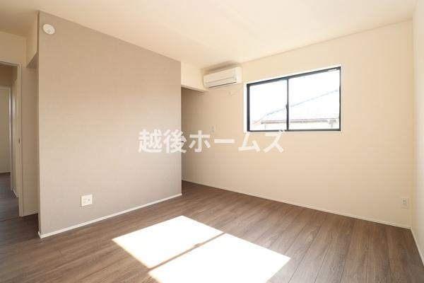 新築戸建　中央区紫竹山７丁目　グラファーレ