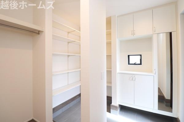 新築戸建　中央区紫竹山７丁目　グラファーレ