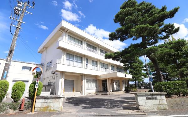 新潟市江南区元町5丁目の土地(新潟市立亀田小学校)