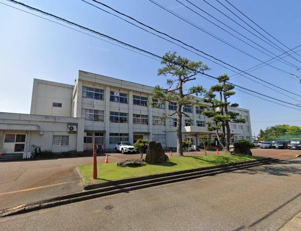 １号棟　長岡市三和３丁目　第２　クレイドルガーデン(長岡市立宮内小学校)