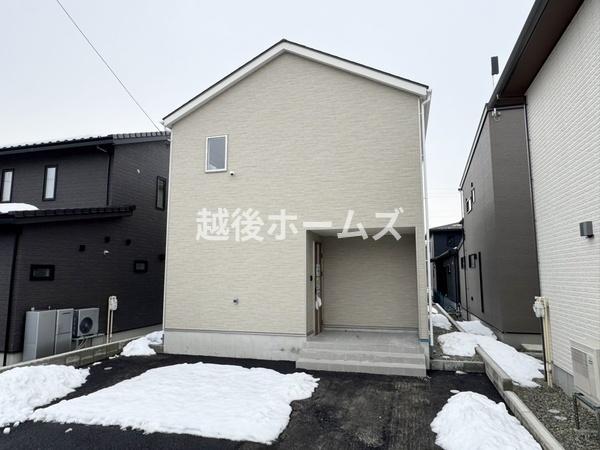 １号棟　長岡市三和３丁目　第２　クレイドルガーデン