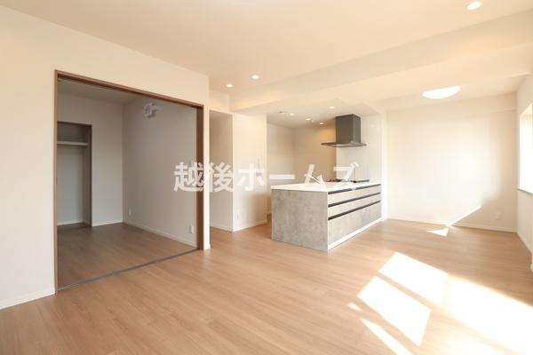 ダイアパレス女池