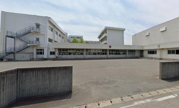 １号棟　西区金巻　第１　クレイドルガーデン(新潟市立黒埼中学校)