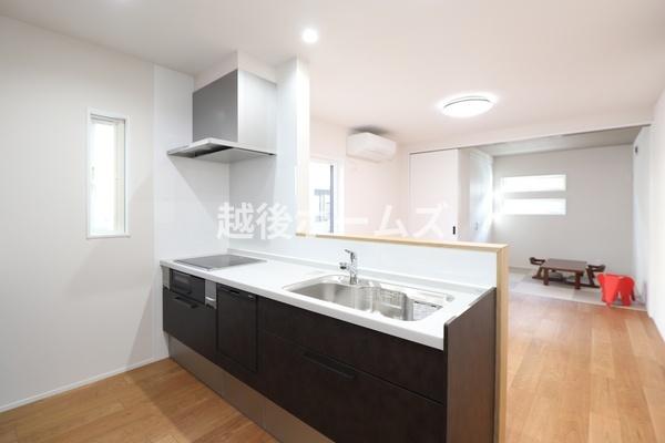 新築戸建　東区上木戸１丁目　アジュールコート