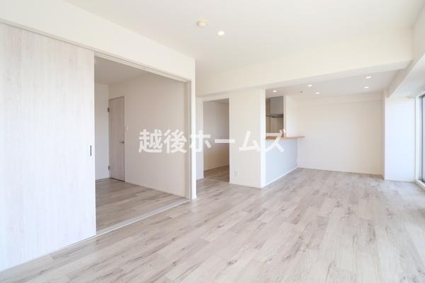 ダイアパレスロイヤルシティ東幸町東棟　１１階