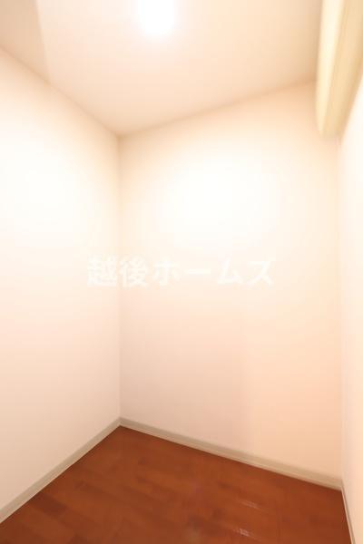 グランドメゾン西大畑　１３階